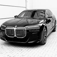 BMW M7